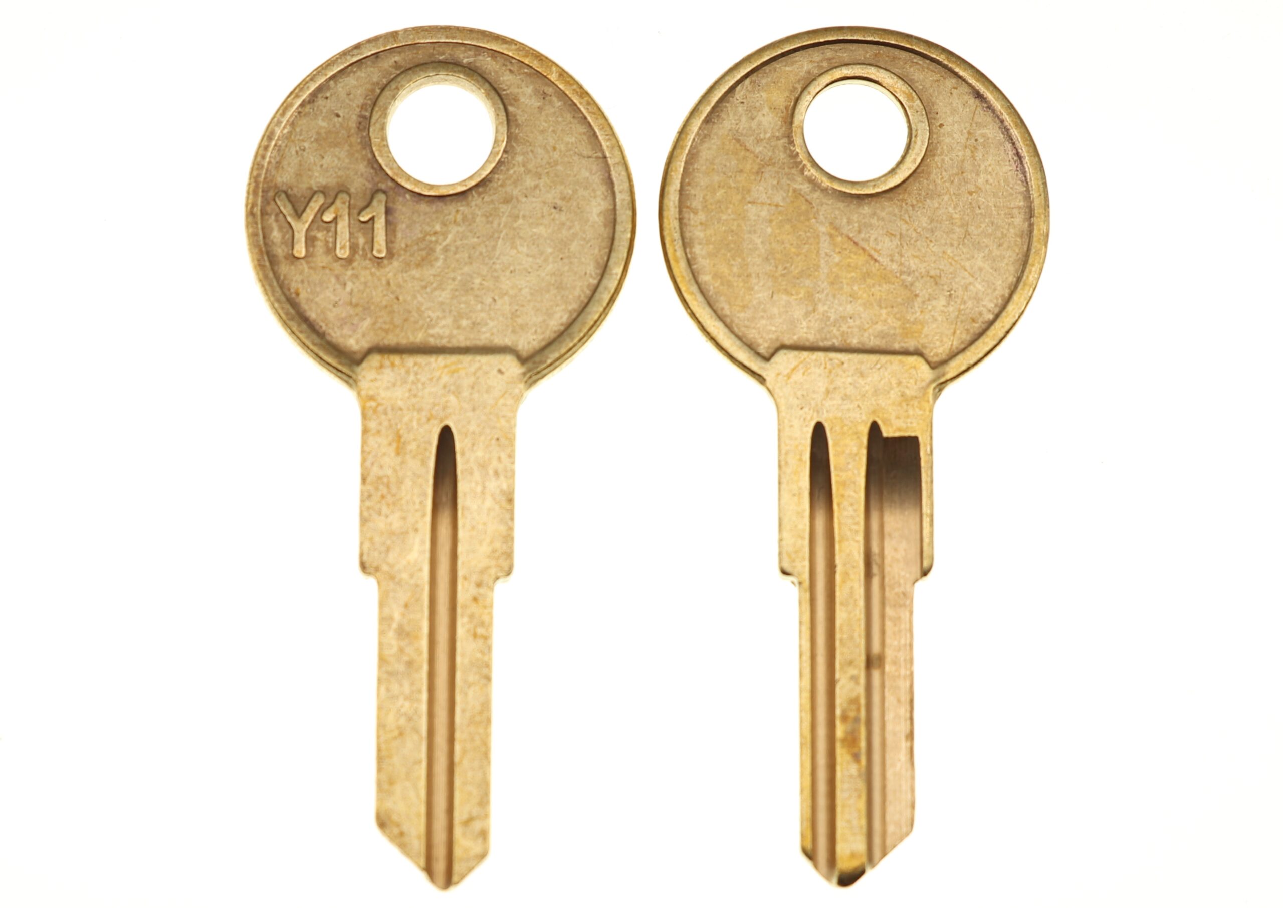 Key Blank Y11