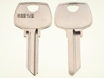 KEY BLANK LA/S22 1/2