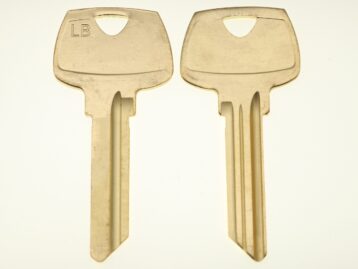 KEY BLANK LB