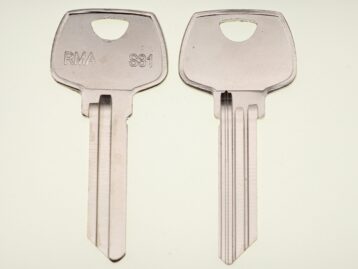 KEY BLANK RMA/S31